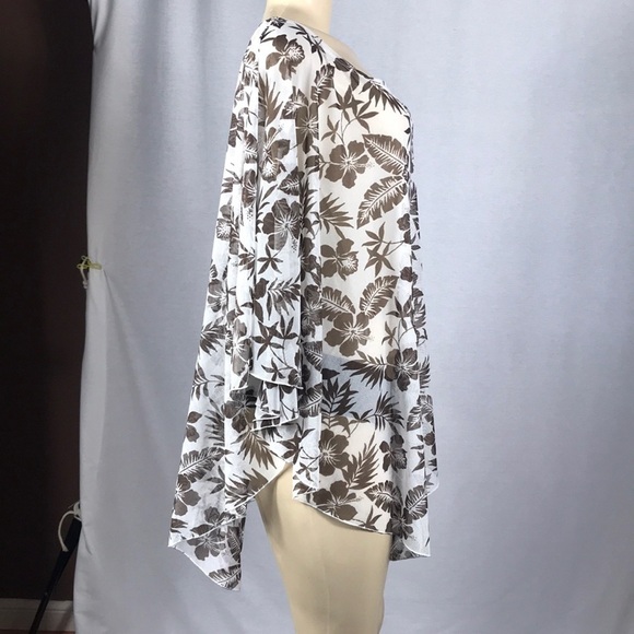 Zuliana Floral Mesh Beach Cover Up Top. One Size Fits Most. Made In USA. New - Picture 3 of 4